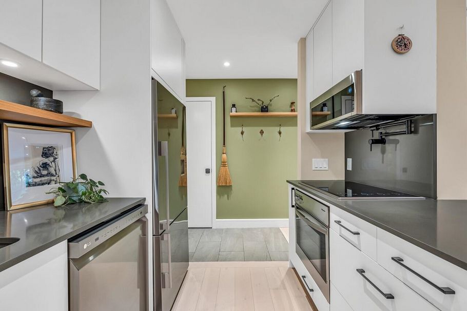 102 334 E 5th Avenue Vancouver, BC - 22