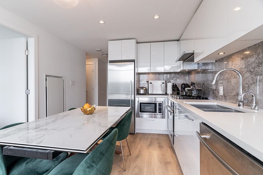 1908 8538 River District Crossing Vancouver, BC - 9