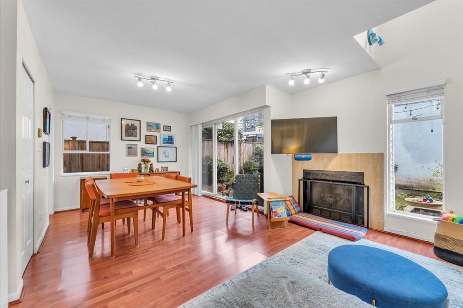 3060 W 8th Avenue Vancouver, BC - 5