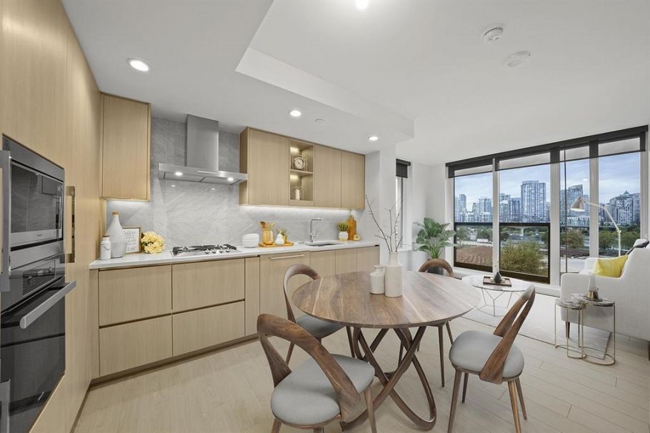 1206 1768 Cook Street Vancouver, BC - 1