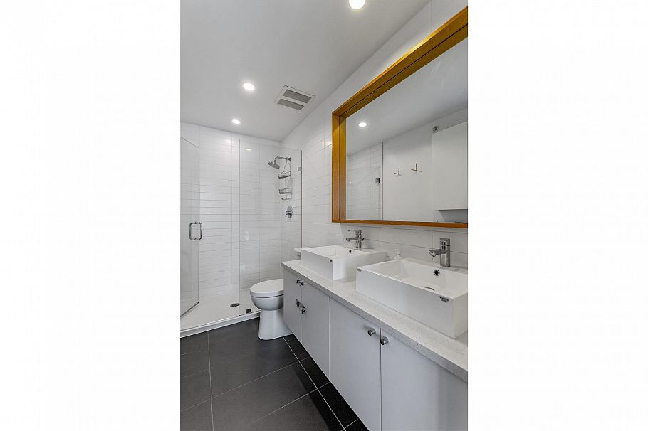 304 557 E Cordova Street Vancouver, BC - 12