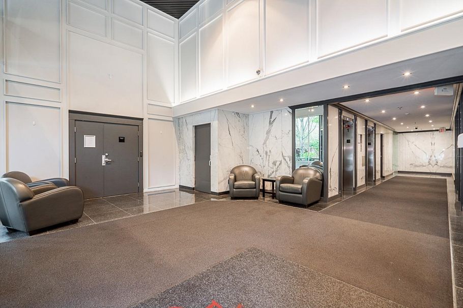 803 1177 Hornby Street Vancouver, BC - 2