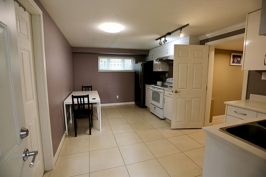 7621 Elliott Street Vancouver, BC - 22