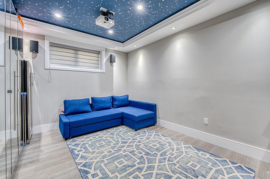 3537 W 18th Avenue Vancouver, BC - 30