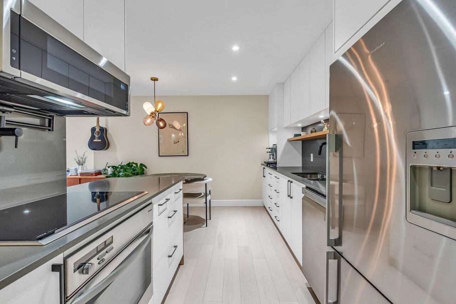 102 334 E 5th Avenue Vancouver, BC - 23