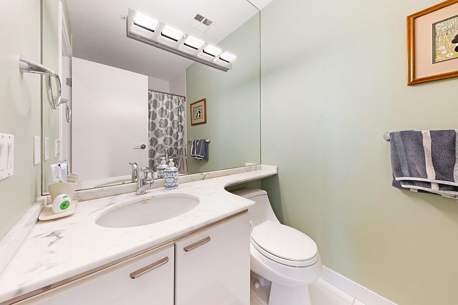 2901 1200 Alberni Street Vancouver, BC - 24