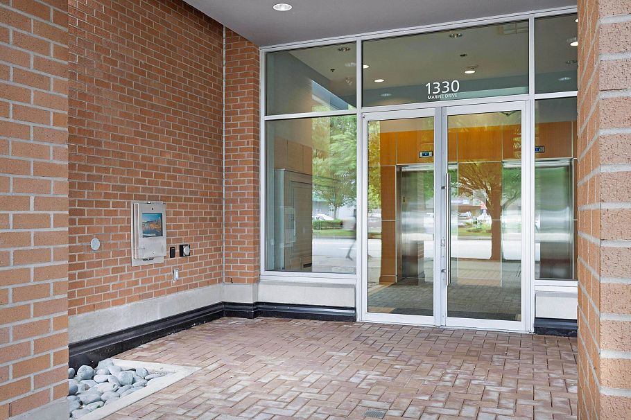 416 1330 Marine Drive North Vancouver, BC - 23