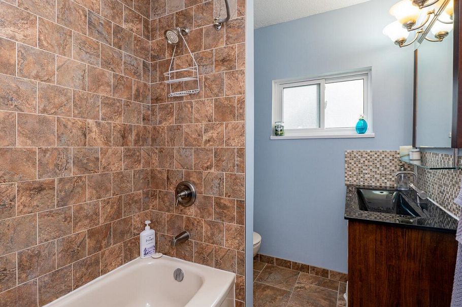 3706 W King Edward Avenue Vancouver, BC - 36