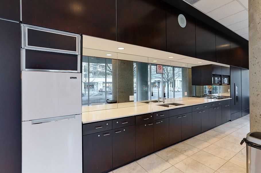 501 555 Jervis Street Vancouver, BC - 30