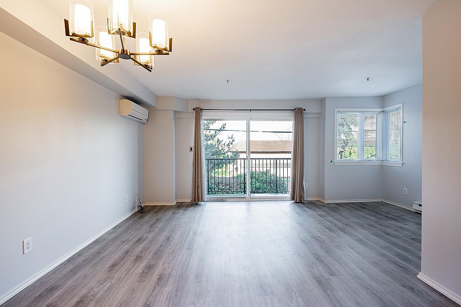 208 633 W 16th Avenue Vancouver, BC - 11