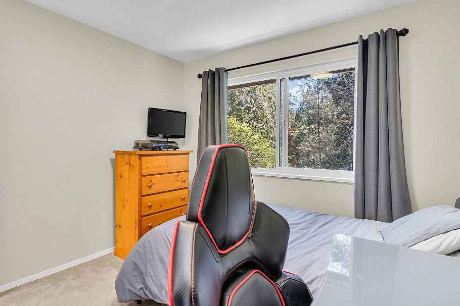 3970 Phyllis Road North Vancouver, BC - 24