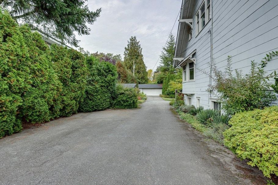1251 W King Edward Avenue Vancouver, BC - 24