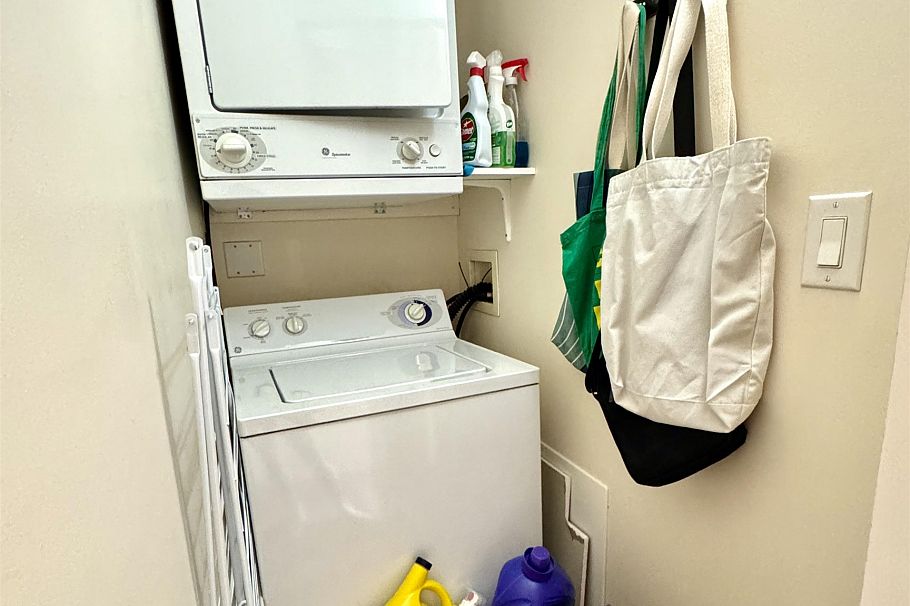 410 977 Mainland Street Vancouver, BC - 9