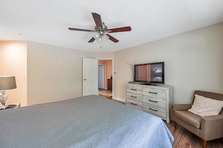 6271 Arlington Street Vancouver, BC - 18