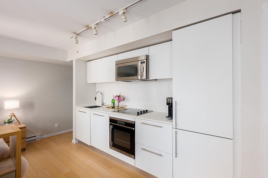 2101 999 Seymour Street Vancouver, BC - 18