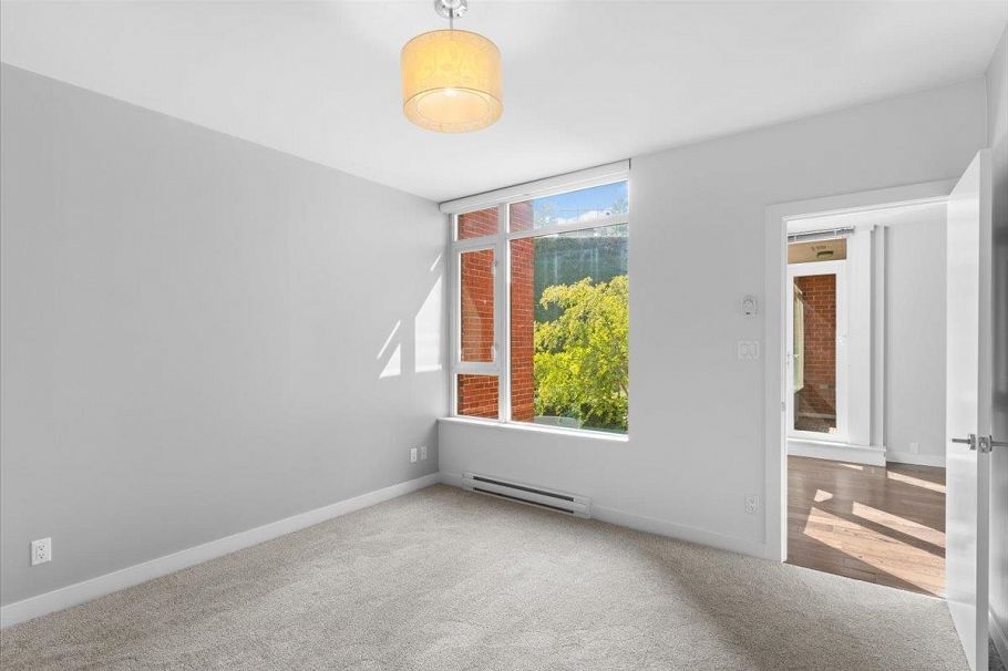 201 2321 Scotia Street Vancouver, BC - 15