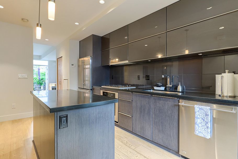 2915 Wall Street Vancouver, BC - 7