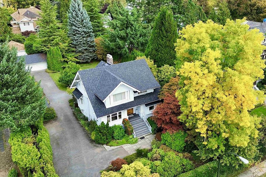 1251 W King Edward Avenue Vancouver, BC - 1