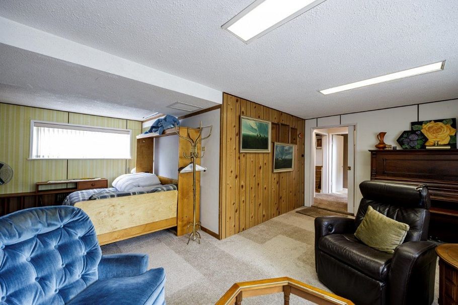 3588 Allan Road North Vancouver, BC - 26