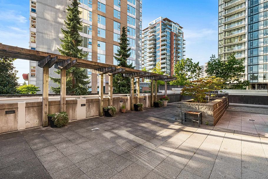 1206 121 W 15th Street North Vancouver, BC - 28