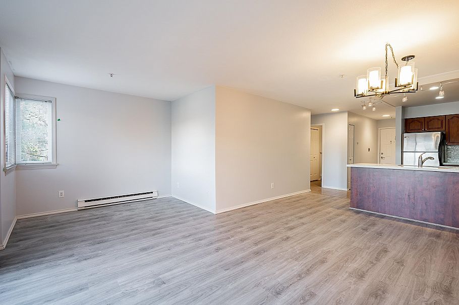 208 633 W 16th Avenue Vancouver, BC - 13