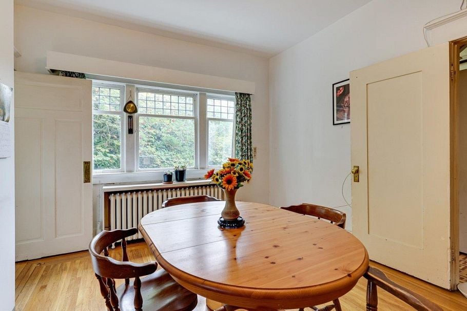 1251 W King Edward Avenue Vancouver, BC - 12