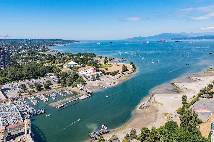 605 888 Pacific Street Vancouver, BC - 25