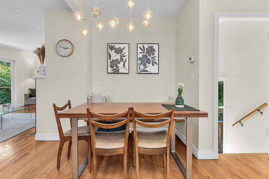 2433 Philip Avenue North Vancouver, BC - 12