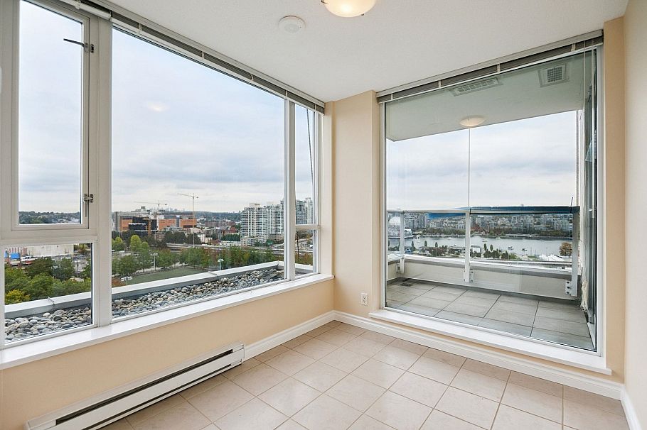 2008 550 Taylor Street Vancouver, BC - 24