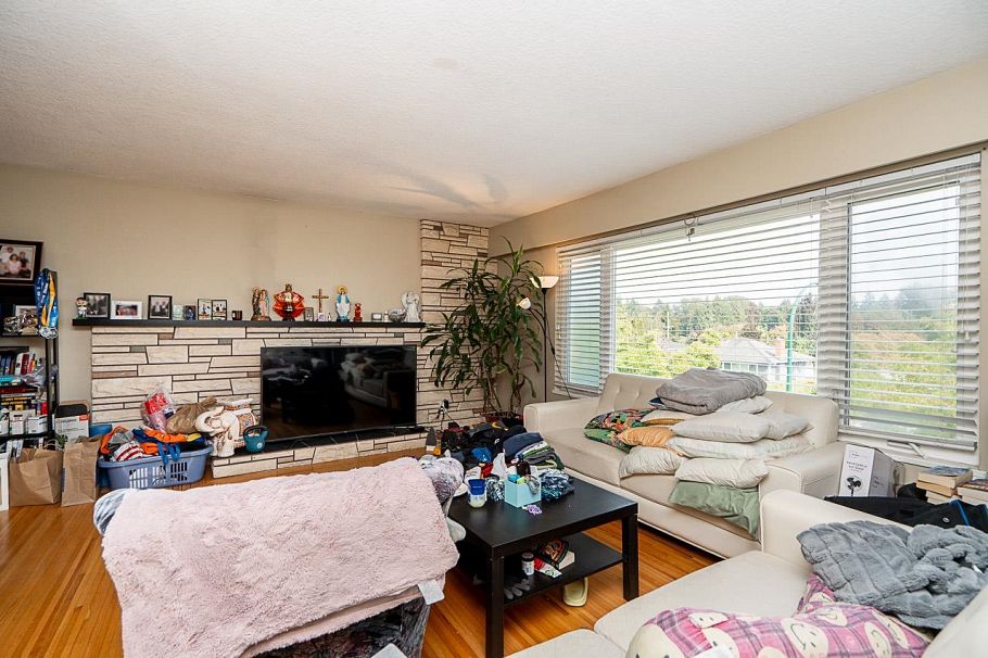 7621 Elliott Street Vancouver, BC - 8