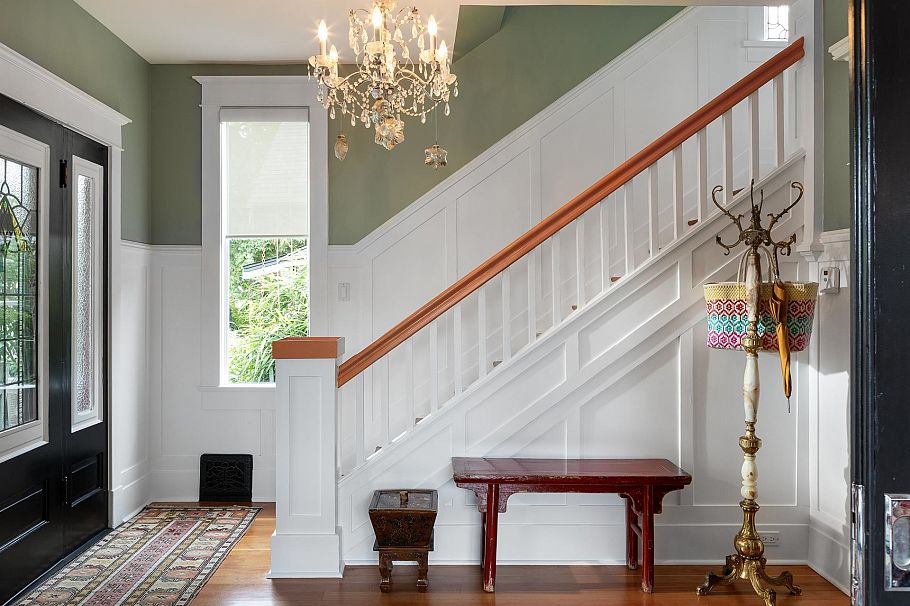 529 E 11th Street North Vancouver, BC - 6