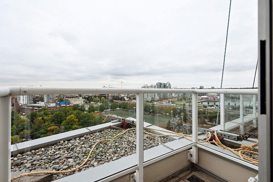 2008 550 Taylor Street Vancouver, BC - 30