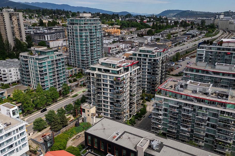 707 162 Victory Ship Way North Vancouver, BC - 33
