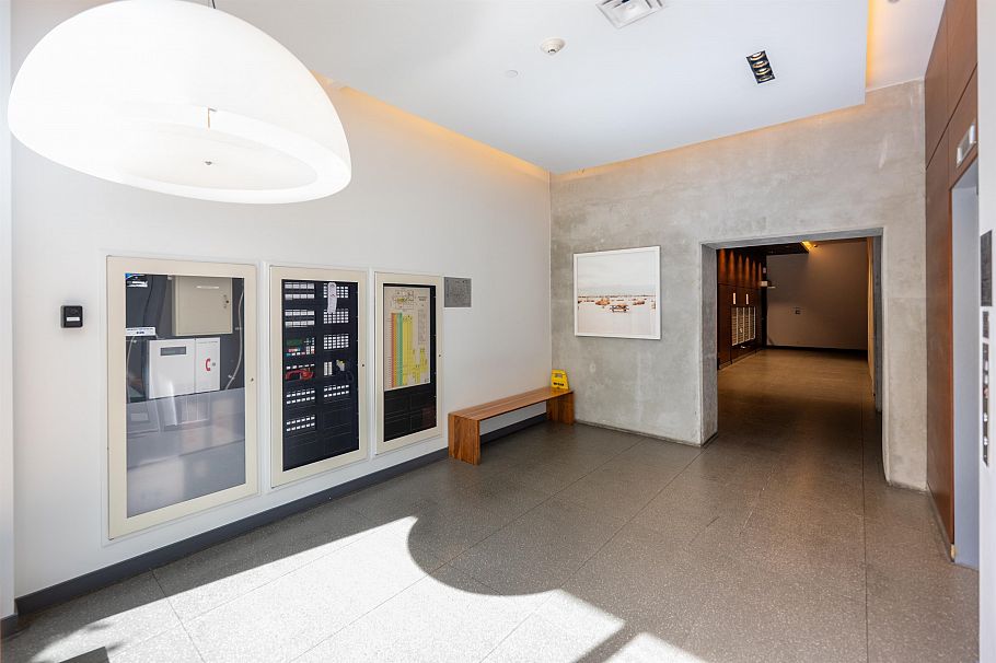 2101 999 Seymour Street Vancouver, BC - 3