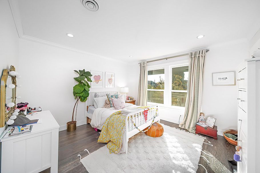 3765 W 3rd Avenue Vancouver, BC - 13