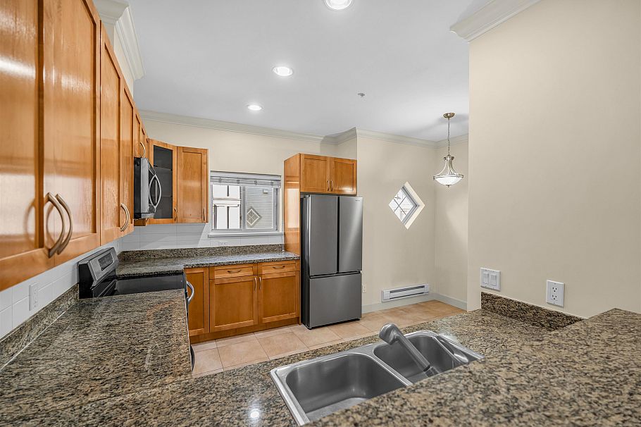 8 3139 Smith Avenue Burnaby, BC - 6