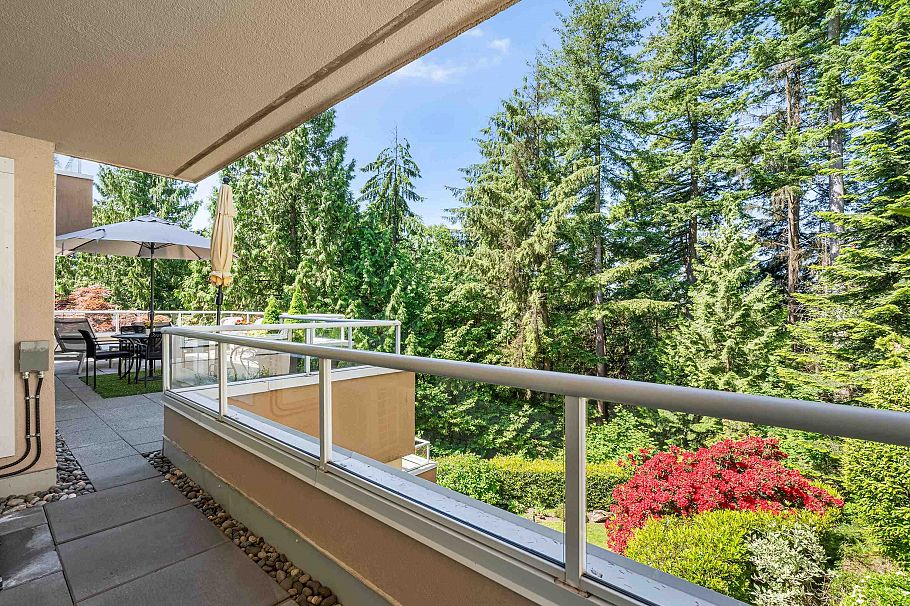 4 2425 Edgemont Boulevard North Vancouver, BC - 35