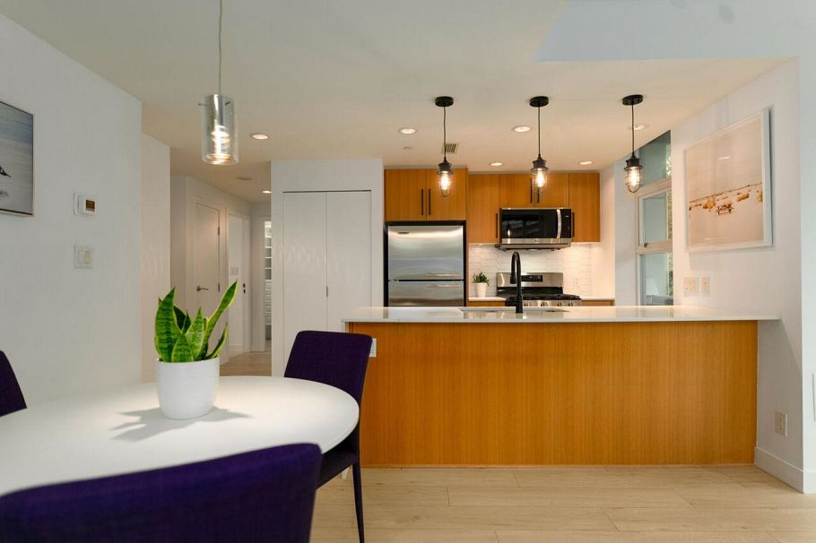 305 638 Beach Crescent Vancouver, BC - 10