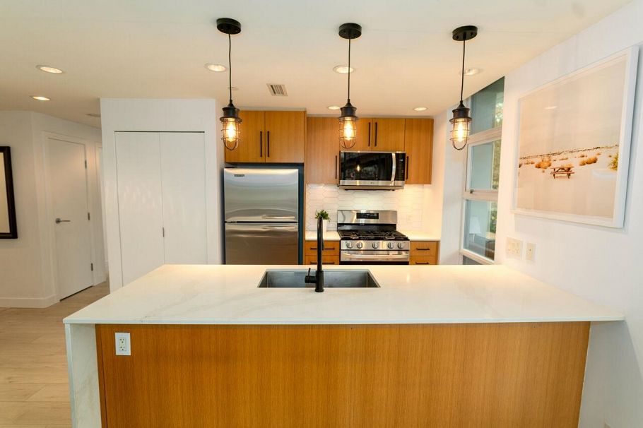 305 638 Beach Crescent Vancouver, BC - 6