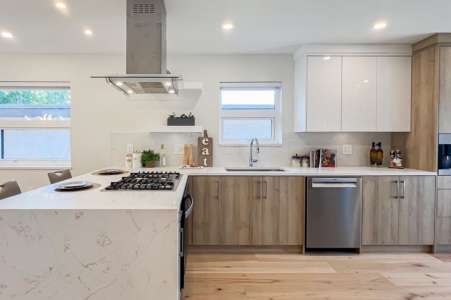 3361 E 28th Avenue Vancouver, BC - 6