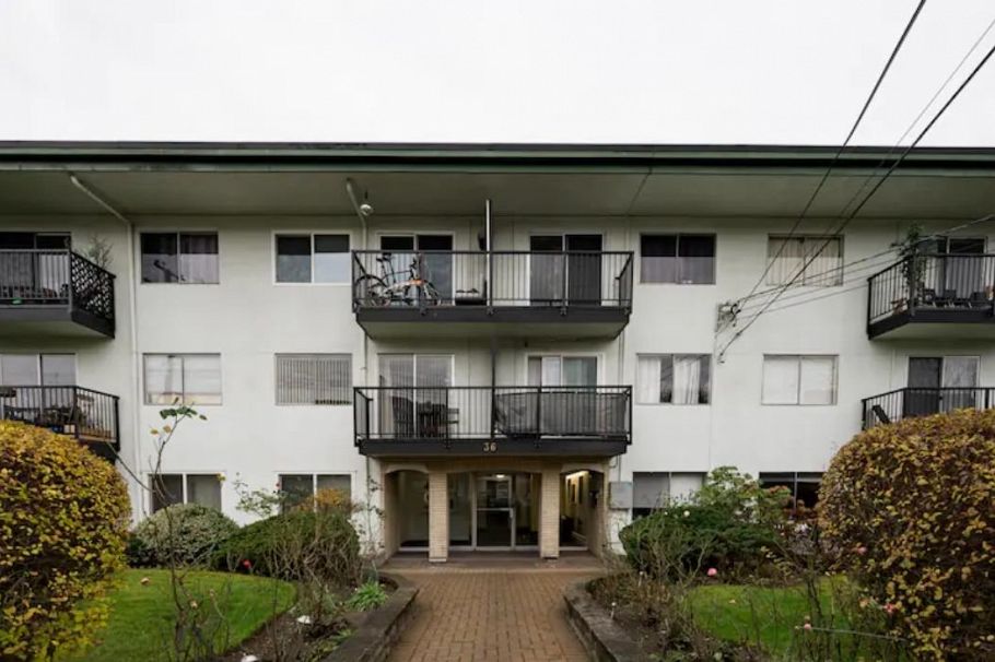 316 36 E 14th Avenue Vancouver, BC - 2