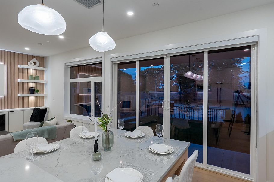 2 3576 E Pender Street Vancouver, BC - 19