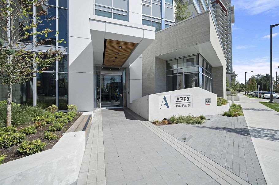 1209 1500 Fern Street North Vancouver, BC - 31