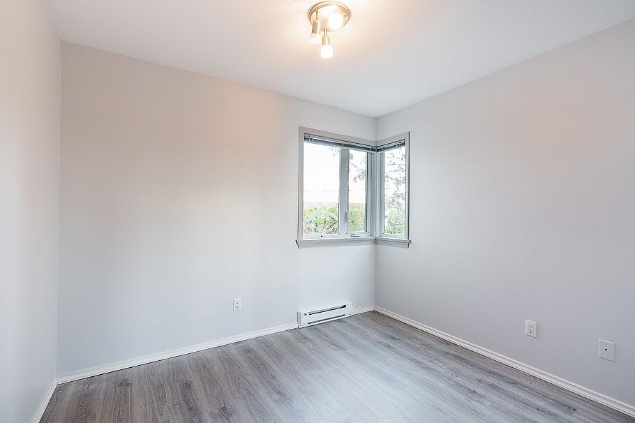 208 633 W 16th Avenue Vancouver, BC - 24