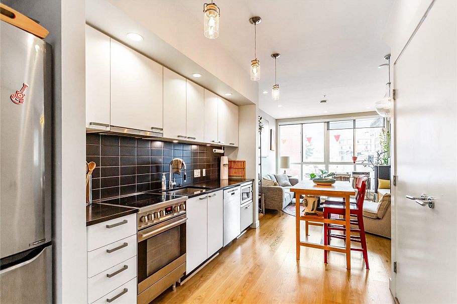 304 557 E Cordova Street Vancouver, BC - 7