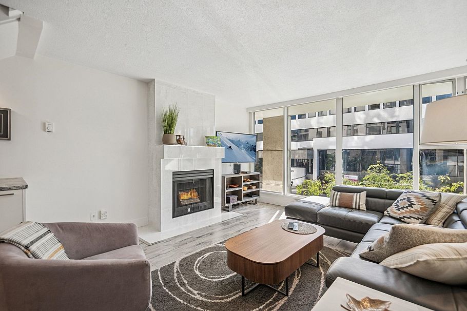 205 1633 W 8th Avenue Vancouver, BC - 3