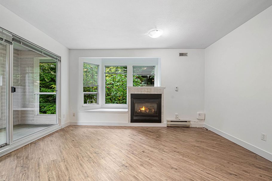 303 123 E 6th Street North Vancouver, BC - 5