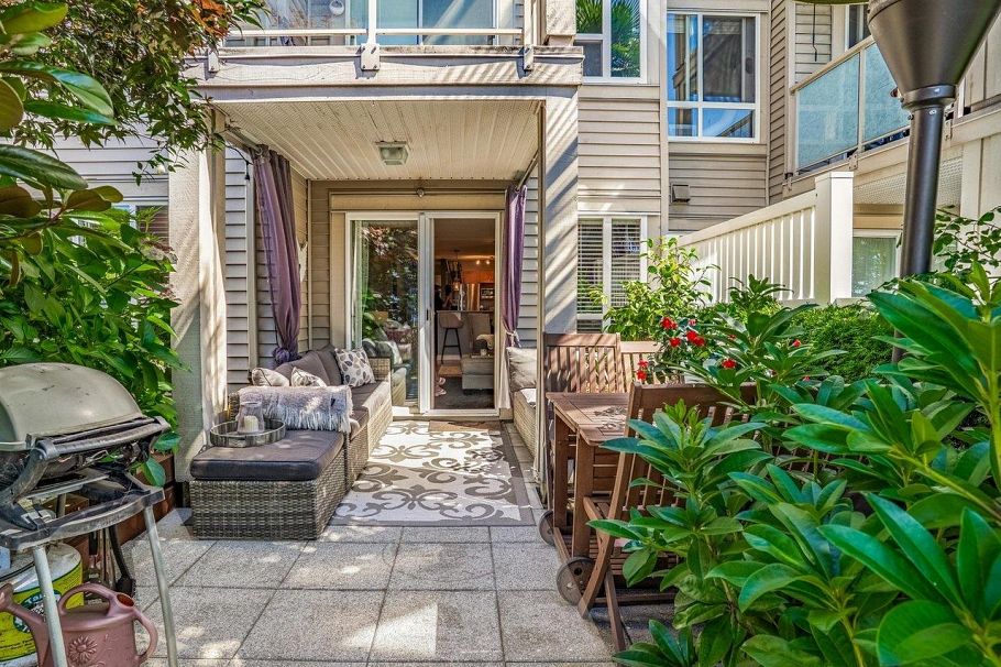 105 333 E 1st Street North Vancouver, BC - 22