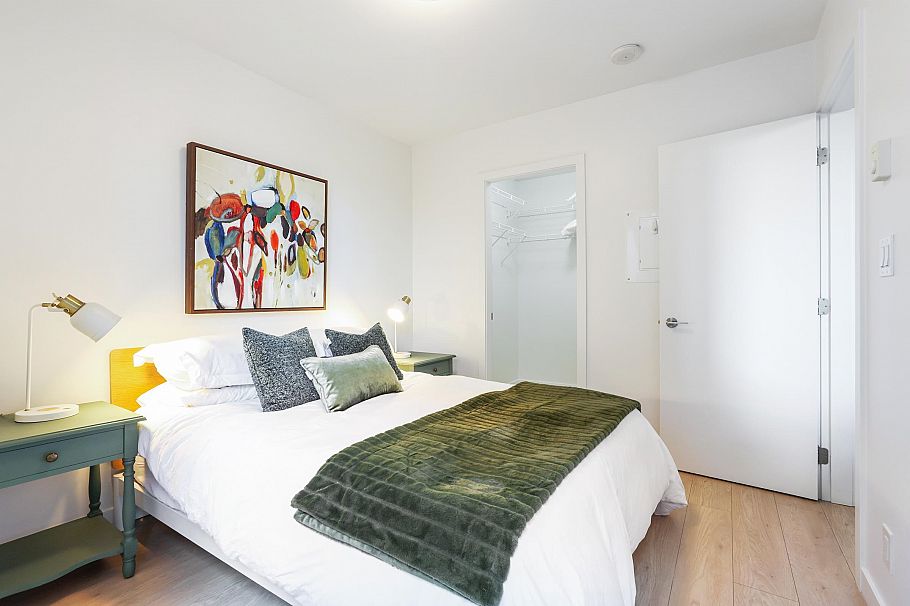 305 933 E Hastings Street Vancouver, BC - 8