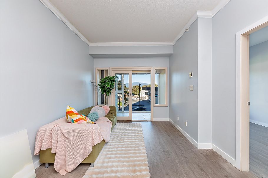 210 4028 Knight Street Vancouver, BC - 6